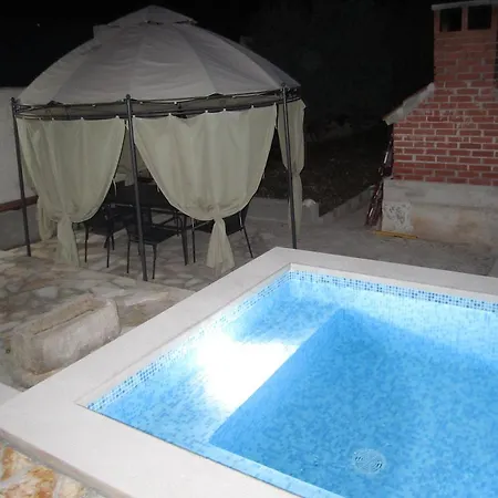 Daire Nives *
