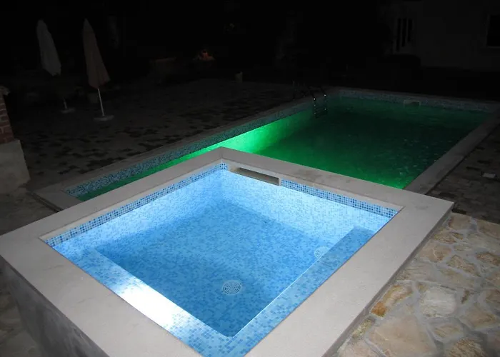 Apartment Nives Supetar