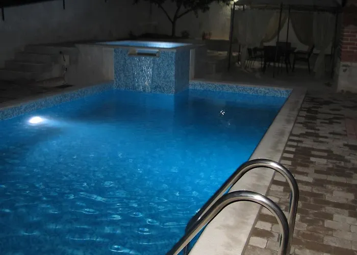 Apartment Nives *